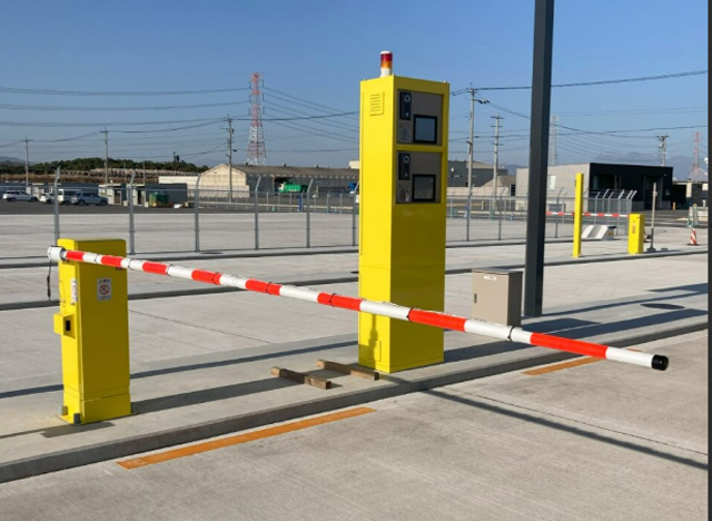 バーゲート・発券機の画像